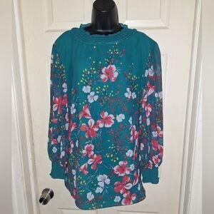 Suzanne Betro floral blouse size medium